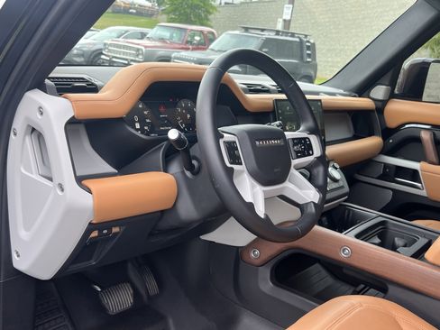 Certified 2024 Land Rover Defender 130 S AWD/4WD image 20