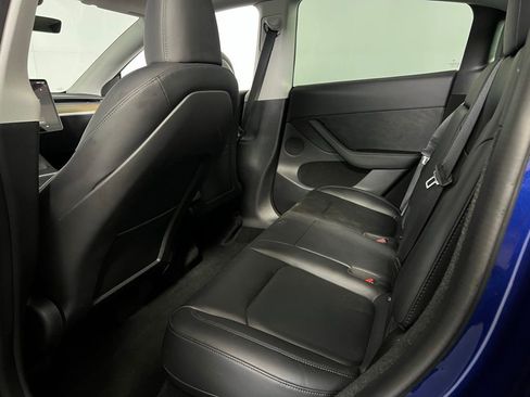 Used 2023 Tesla Model Y Long Range image 25