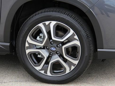 Used 2025 Subaru Ascent Limited AWD/4WD image 14
