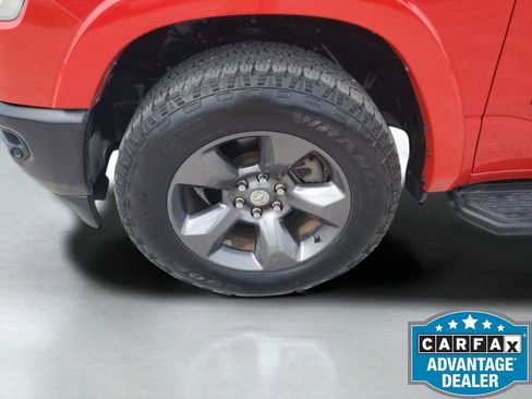 Used 2021 RAM 1500 Big Horn w/ Built-to-serve Edition image 19