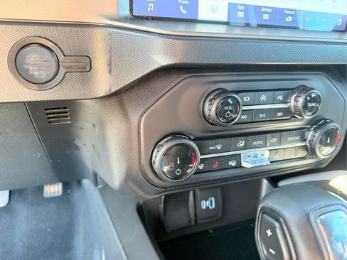 Used 2022 Ford Bronco Outer Banks AWD/4WD image 23