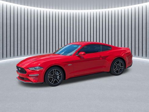 Used 2019 Ford Mustang GT RWD image 11