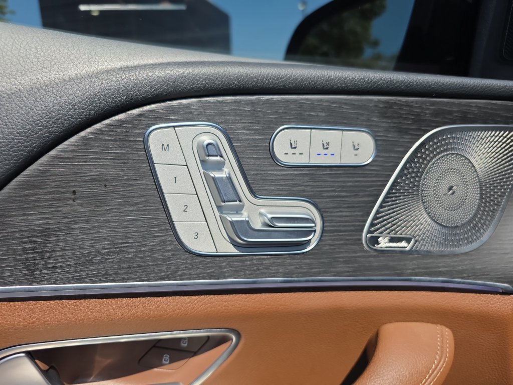 Used 2026 Mercedes-Benz GLE 450e 4MATIC image 11