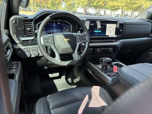 Used 2023 Chevrolet Silverado 1500 LTZ AWD/4WD image 20