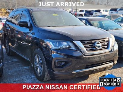 Certified 2019 Nissan Pathfinder S
