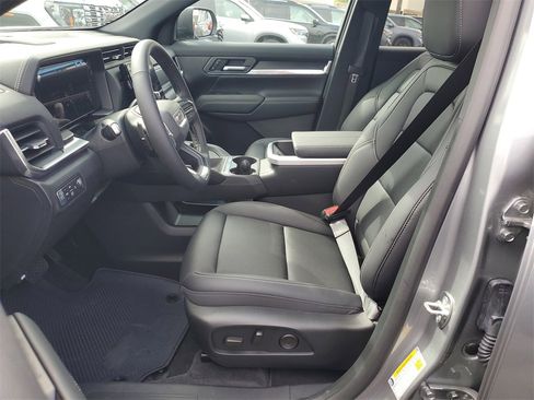 New 2026 GMC Terrain Elevation w/ Elevation Premium Package image 12