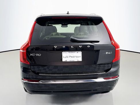 Used 2023 Volvo XC90 B6 Plus w/ Protection Package Premier AWD/4WD image 10