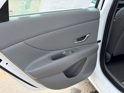 New 2026 Hyundai Elantra Sport FWD image 22