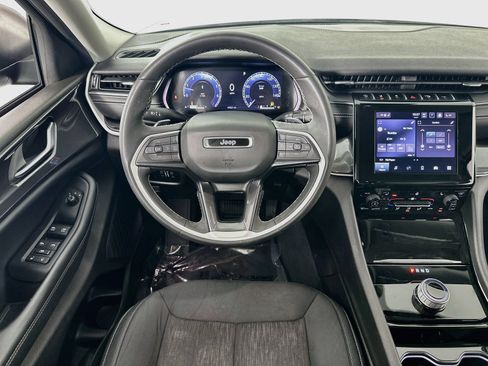 Used 2023 Jeep Grand Cherokee L Laredo w/ Luxury Tech Group I RWD image 21
