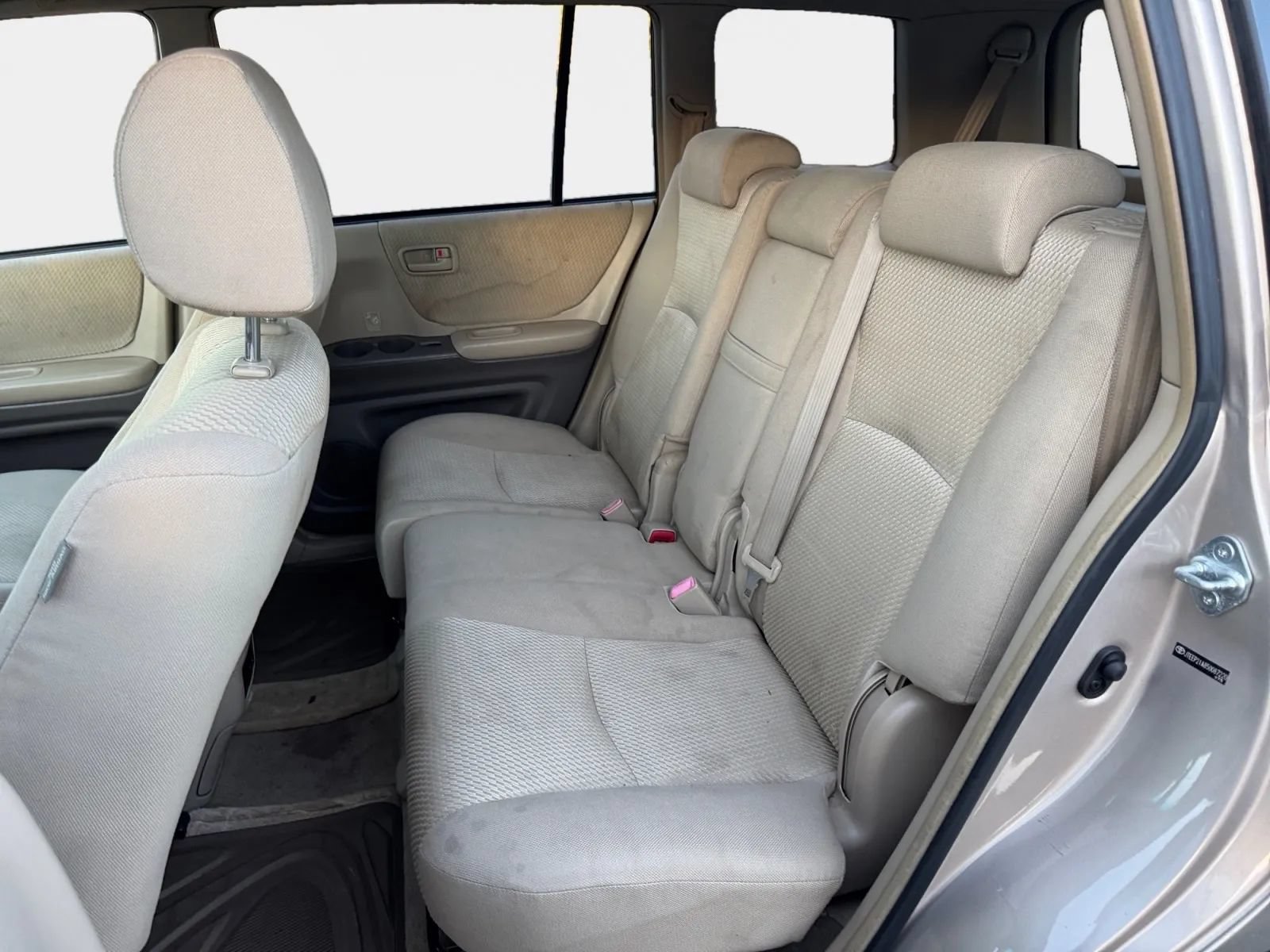 Used 2005 Toyota Highlander 4WD V6 w/ 3rd Row image 11