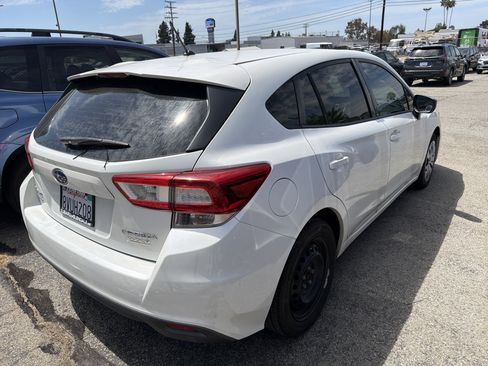 Used 2017 Subaru Impreza 2.0i AWD/4WD image 3