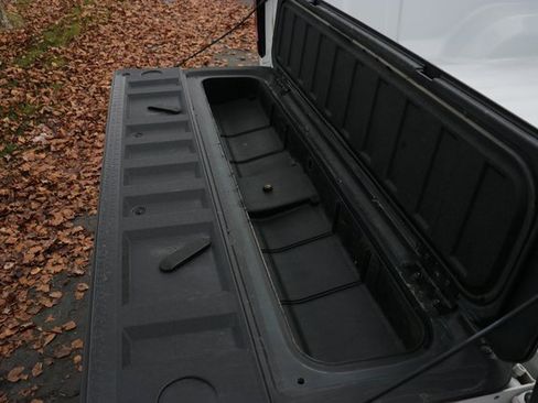 Used 2023 GMC Canyon Elevation w/ Convenience Package image 9