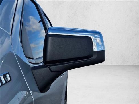 Used 2020 Chevrolet Silverado 1500 LT w/ Texas Edition RWD image 13