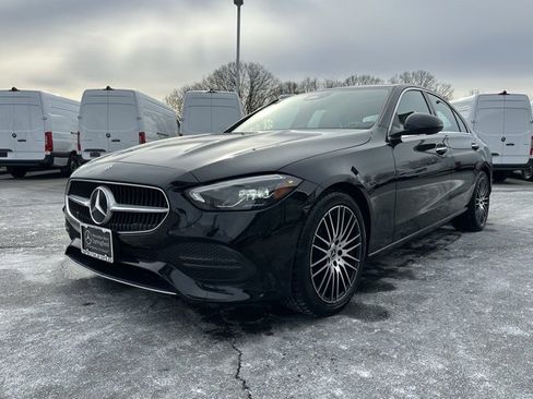 Used 2023 Mercedes-Benz C 300 4MATIC Sedan image 3