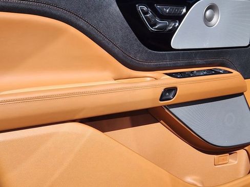 New 2025 Lincoln Aviator Black Label w/ Jet Appearance Package image 9