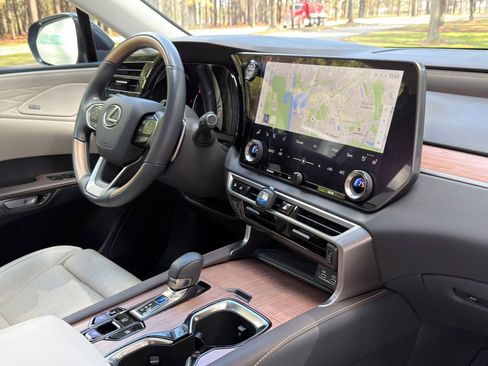 Used 2023 Lexus RX 350 w/ Cold Area Package image 20