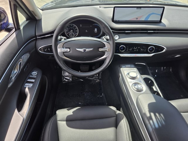 Used 2024 Genesis GV70 2.5T w/ Select Package AWD/4WD image 12