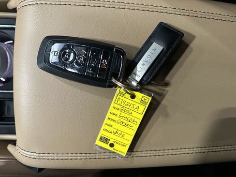 Used 2022 Lincoln Corsair Reserve w/ Equipment Group 201A AWD/4WD image 33