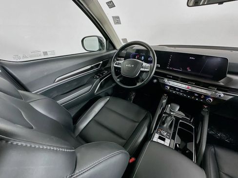 Used 2025 Kia Telluride S AWD/4WD image 11