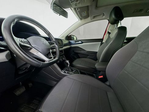 Used 2022 Volkswagen Taos SE image 21