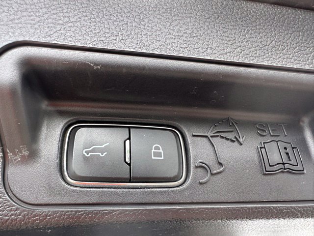 Used 2022 Ford Explorer ST w/ Equipment Group 401A AWD/4WD image 14