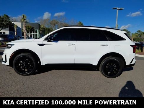 Certified 2023 Kia Sorento SX image 8