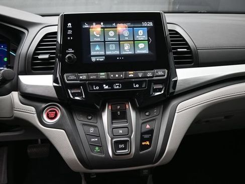 Certified 2024 Honda Odyssey EX-L image 6