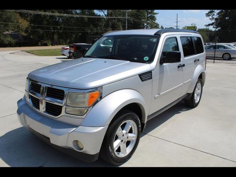Used 2007 Dodge Nitro SLT image 1
