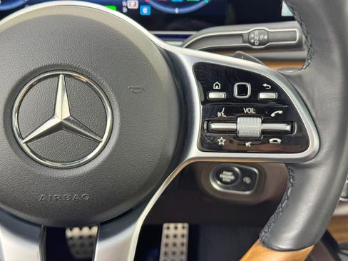 Used 2022 Mercedes-Benz GLS 450 4MATIC image 25