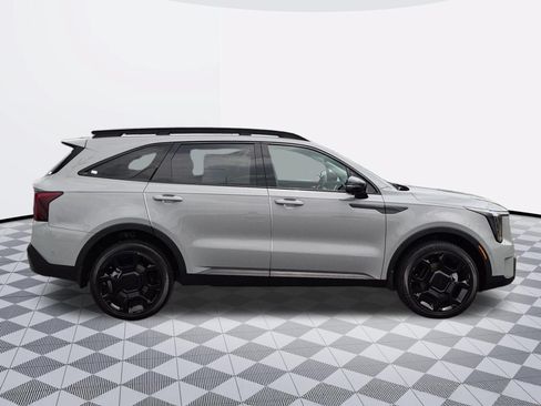 Used 2025 Kia Sorento SX AWD/4WD image 8
