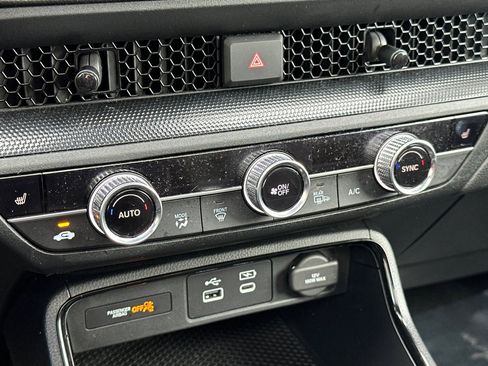 Certified 2024 Honda CR-V Sport image 19