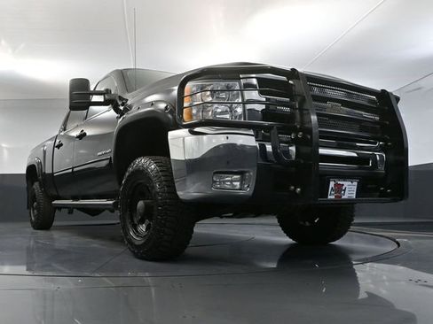 Used 2010 Chevrolet Silverado 2500 LTZ w/ LTZ Plus Package AWD/4WD image 51