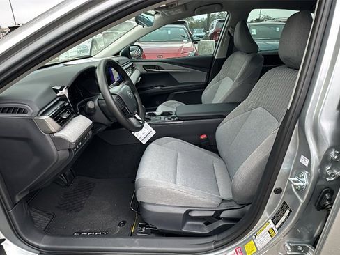New 2026 Toyota Camry LE image 18