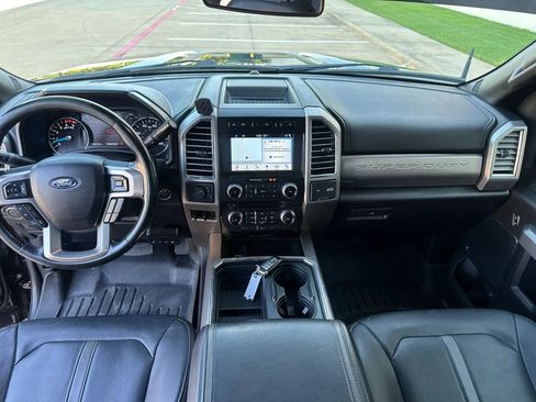 Used 2017 Ford F350 Platinum w/ Platinum Ultimate Package AWD/4WD image 21
