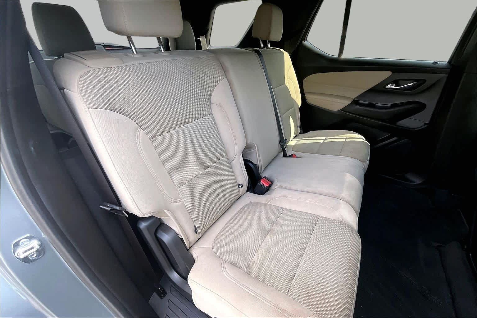 Used 2023 Chevrolet Traverse LS w/ Safety Package FWD image 34