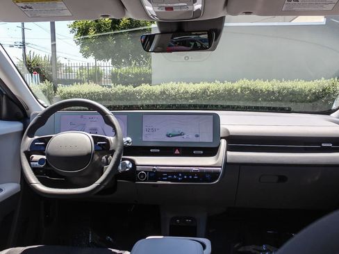 Certified 2024 Hyundai Ioniq 5 SEL RWD image 16