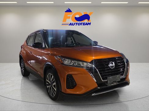 Used 2024 Nissan Kicks SV FWD image 6