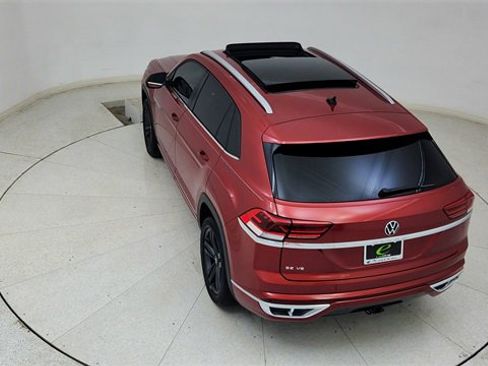 Used 2021 Volkswagen Atlas Cross Sport SE w/ Panoramic Sunroof Package image 79