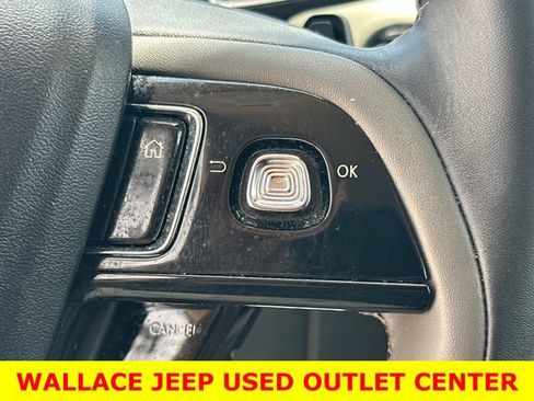 Used 2023 Lincoln Corsair FWD image 23