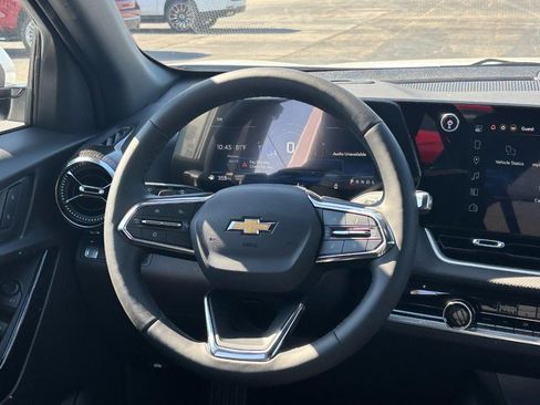 New 2026 Chevrolet Equinox LT FWD image 7
