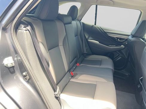 Used 2023 Subaru Outback Onyx Edition AWD/4WD image 18
