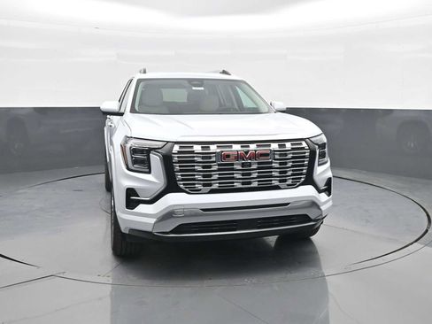 New 2026 GMC Terrain Denali AWD/4WD image 2