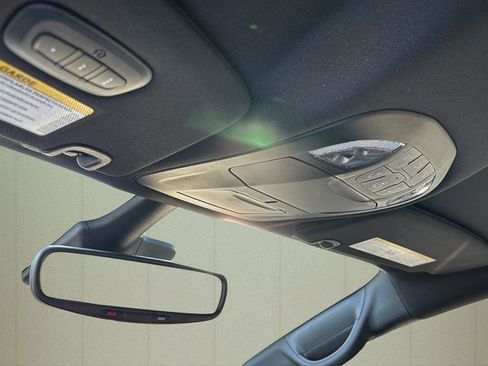 New 2026 Chrysler Pacifica Select image 35