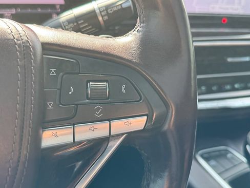 Used 2021 Cadillac Escalade ESV Premium Luxury Platinum w/ Heavy-Duty Trailer Package AWD/4WD image 32