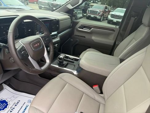 Used 2025 GMC Sierra 1500 SLT w/ SLT Premium Package AWD/4WD image 16