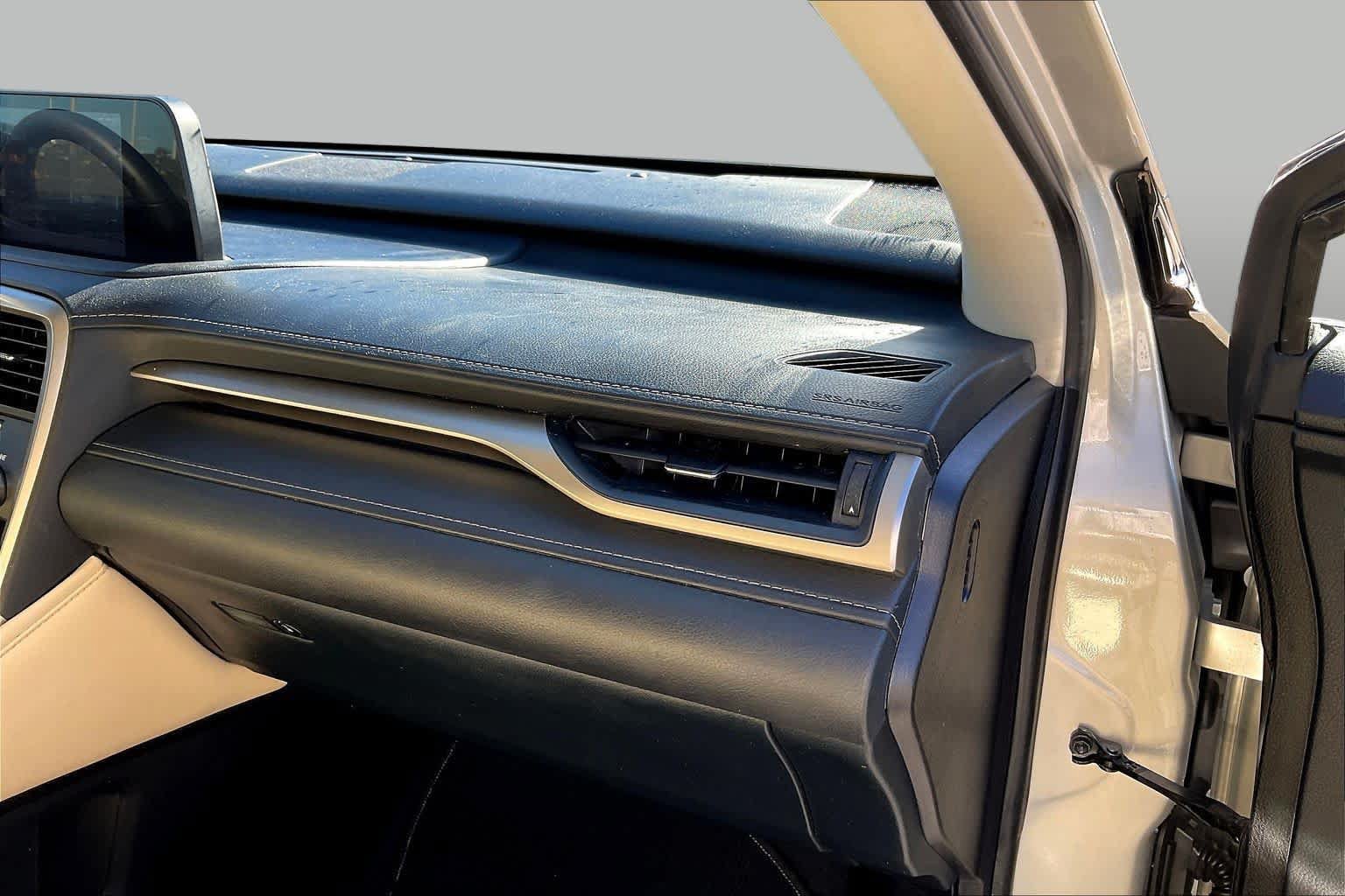 Used 2021 Lexus RX 350 FWD w/ Accessory Package image 18