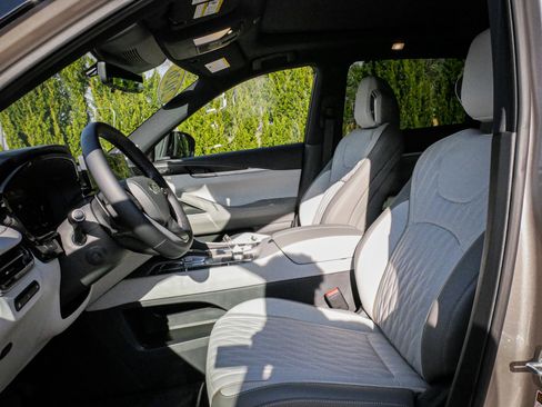 Used 2026 INFINITI QX60 Autograph w/ Autograph Tech Package image 16