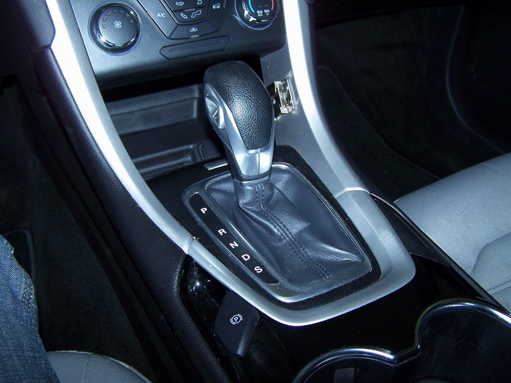 Used 2015 Ford Fusion S FWD image 11