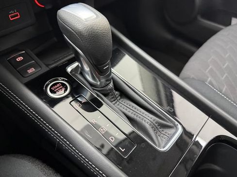 Used 2023 Nissan Kicks SV FWD image 21