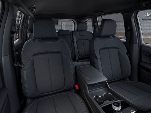 New 2026 Jeep Grand Cherokee Laredo X AWD/4WD image 16